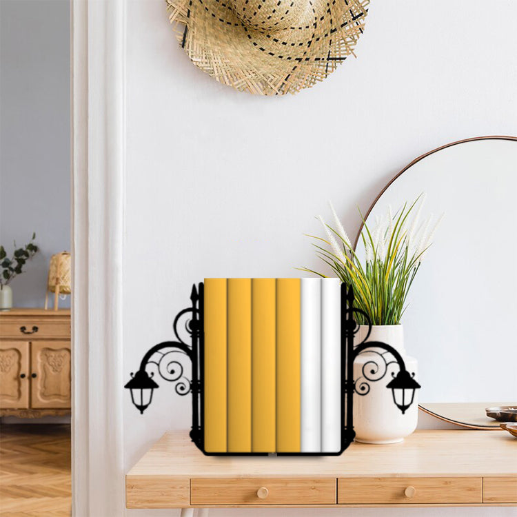 Street Lamp Figured Bookend, Nostagi Themed Book Holder