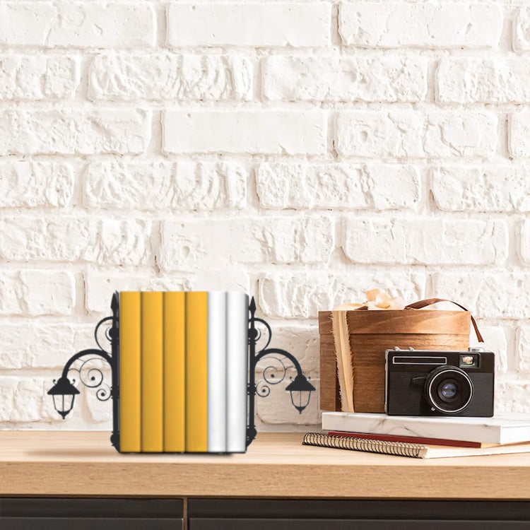 Street Lamp Figured Bookend, Nostagi Themed Book Holder