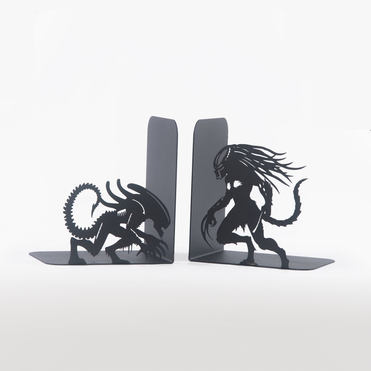 Alien and Predator Book End, Alien Silhouette Bookends, Super Heroes Book Stands, Predator Figured Book Holders, Gift for Kids, Prometheus Themed Book Ends, Space Themed Book Ends