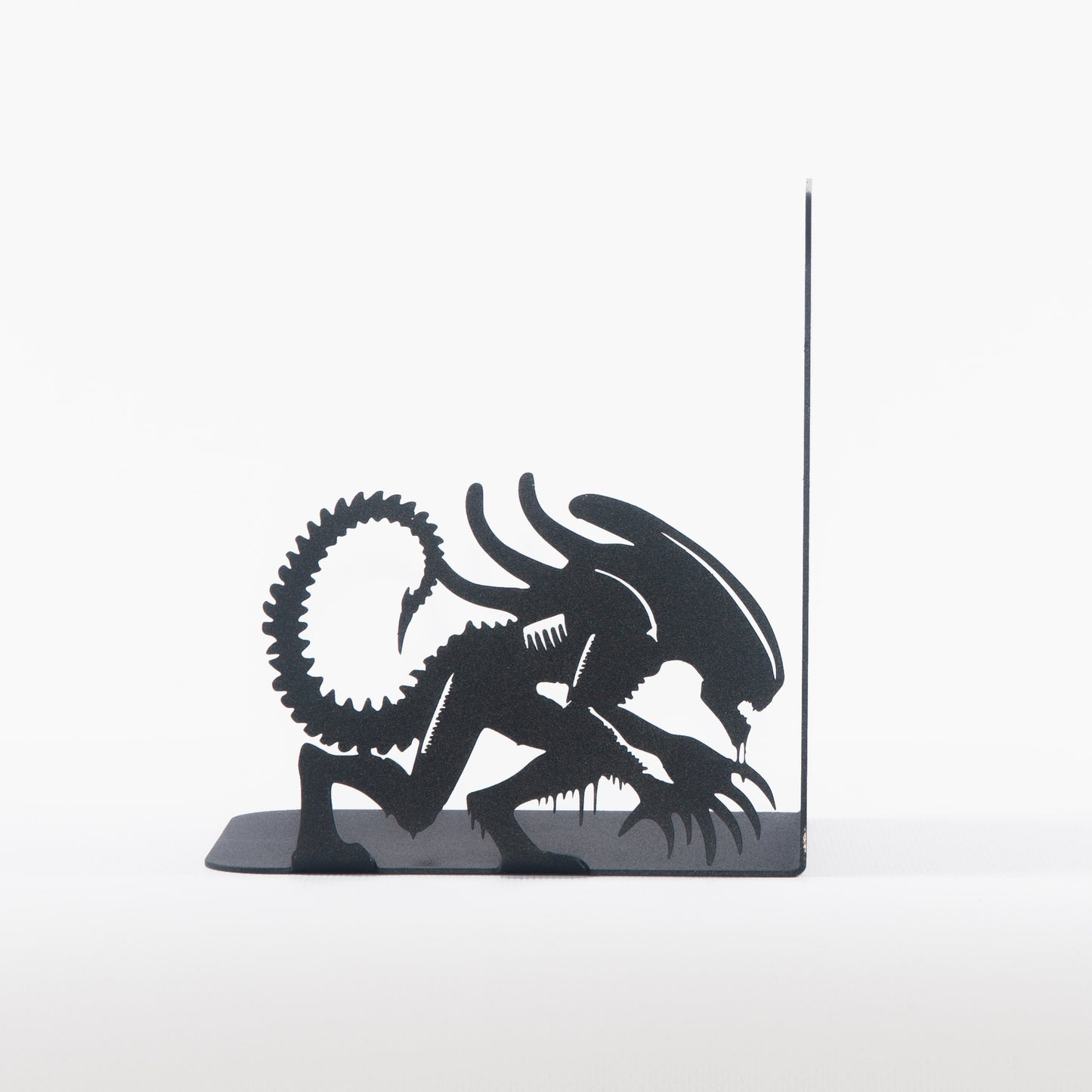 Alien and Predator Book End, Alien Silhouette Bookends, Super Heroes Book Stands, Predator Figured Book Holders, Gift for Kids, Prometheus Themed Book Ends, Space Themed Book Ends